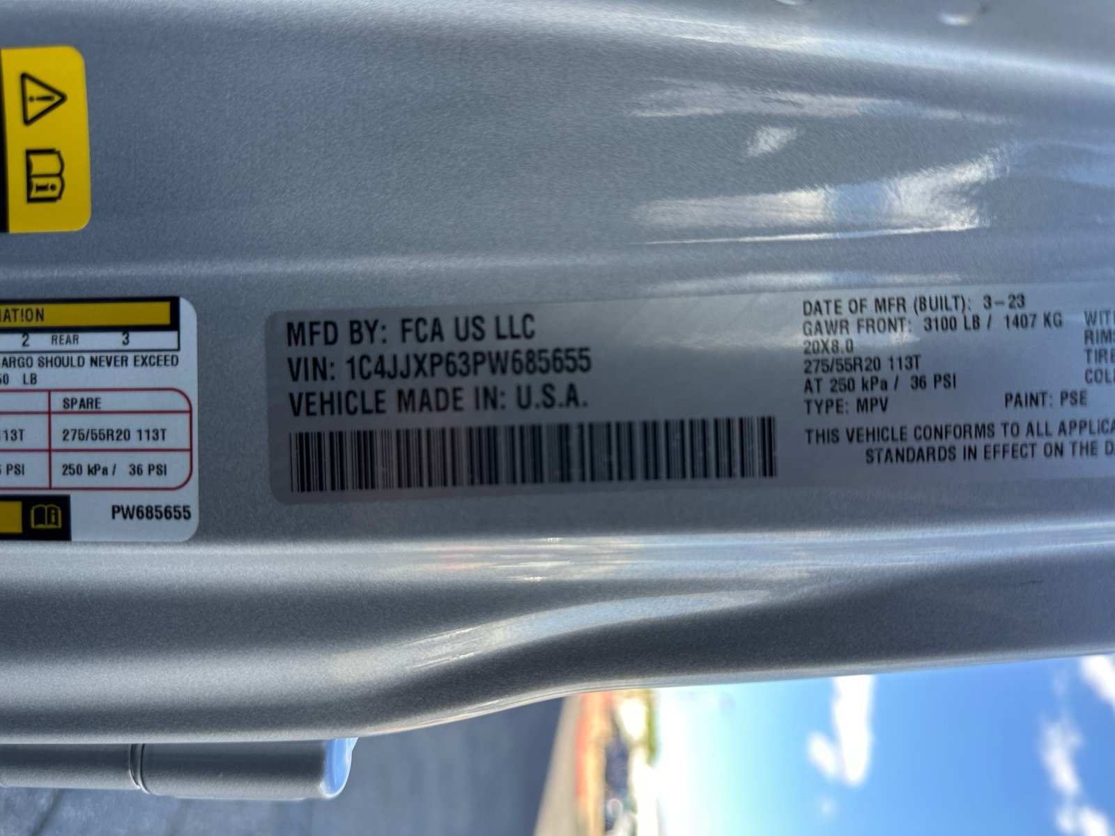 Used 2023 Jeep Wrangler Unlimited Sahara AWD/4WD image 35