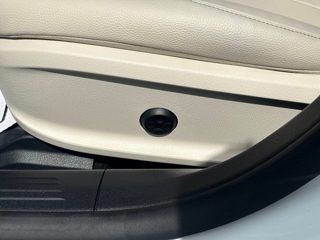 Used 2021 Mercedes-Benz CLA 250 4MATIC image 18