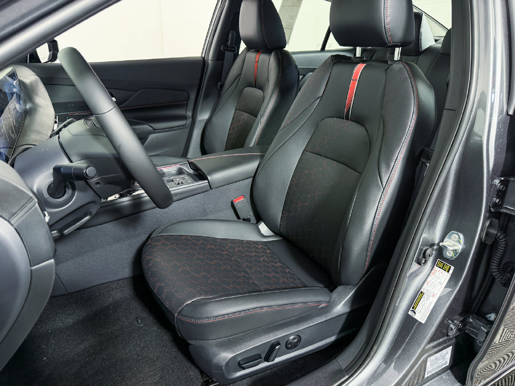 New 2027 Nissan Sentra SR w/ SR Premium Package FWD image 12