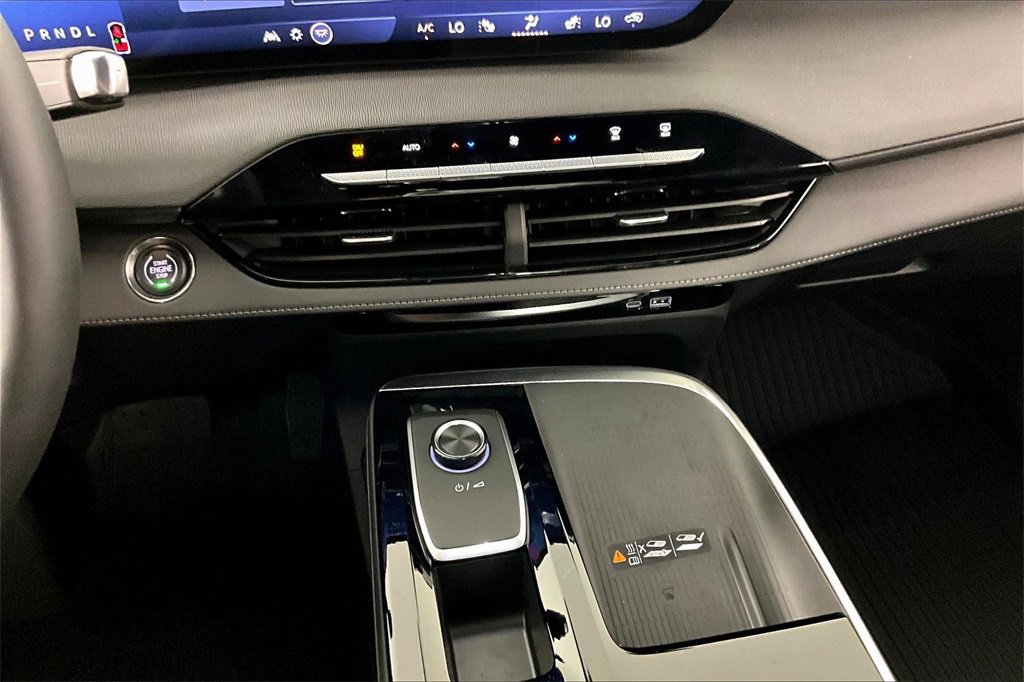 New 2026 Buick Enclave Sport Touring w/ Super Cruise Package image 7