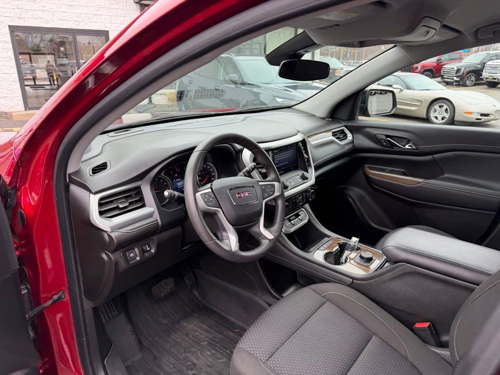 Certified 2023 GMC Acadia SLE w/ Elevation Edition image 19