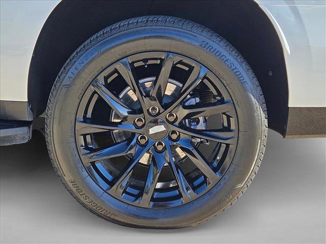 Used 2023 Cadillac Escalade ESV Sport Platinum w/ LPO, ONYX Package image 26