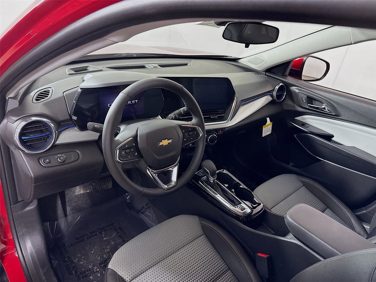 New 2026 Chevrolet Trax LT w/ LT Convenience Package image 4