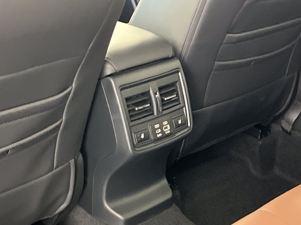 New 2026 Subaru Outback Touring XT AWD/4WD image 39