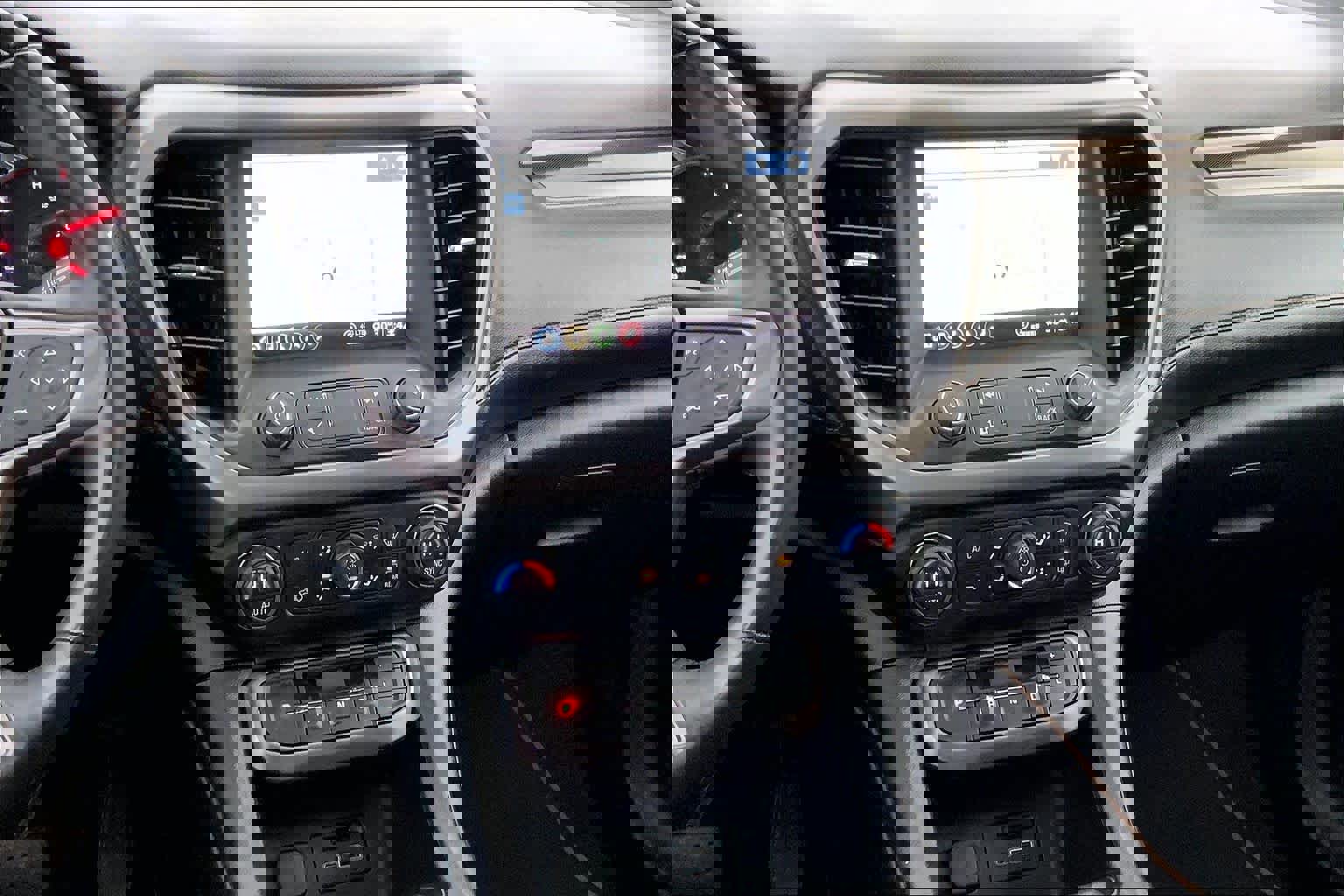 Used 2023 GMC Acadia AT4 w/ Technology Package image 5