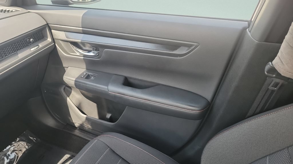 Used 2026 Honda CR-V TrailSport image 13