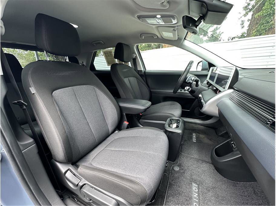 Used 2024 Hyundai Ioniq 5 SEL AWD/4WD image 4