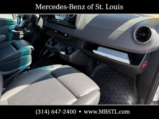 Used 2020 Mercedes-Benz Sprinter 3500 image 19