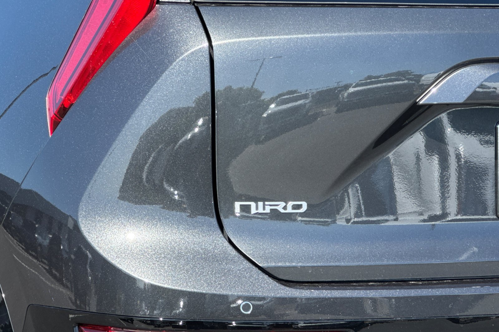 New 2026 Kia Niro Wind FWD image 27