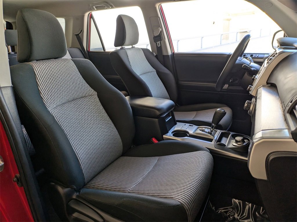 Used 2024 Toyota 4Runner SR5 image 28