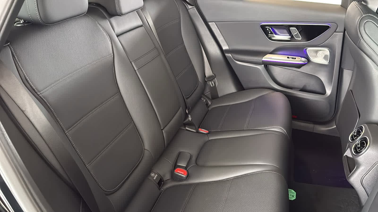 Certified 2026 Mercedes-Benz GLC 300 4MATIC image 34