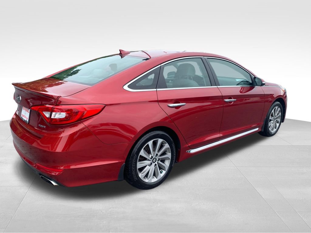 Used 2015 Hyundai Sonata Sport w/ Option Group 04 FWD image 5
