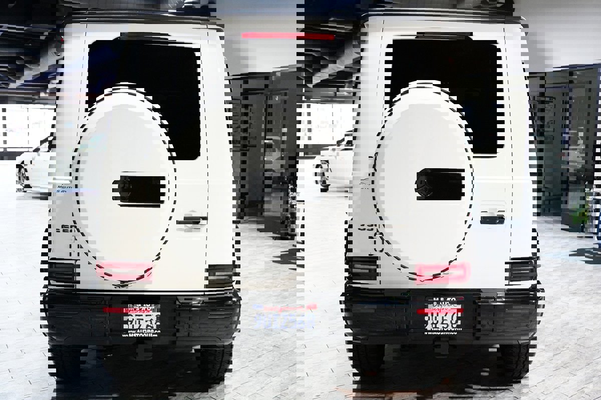 Used 2021 Mercedes-Benz G 550 image 6