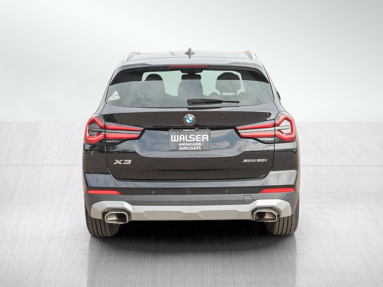 Used 2024 BMW X3 xDrive30i AWD/4WD image 4