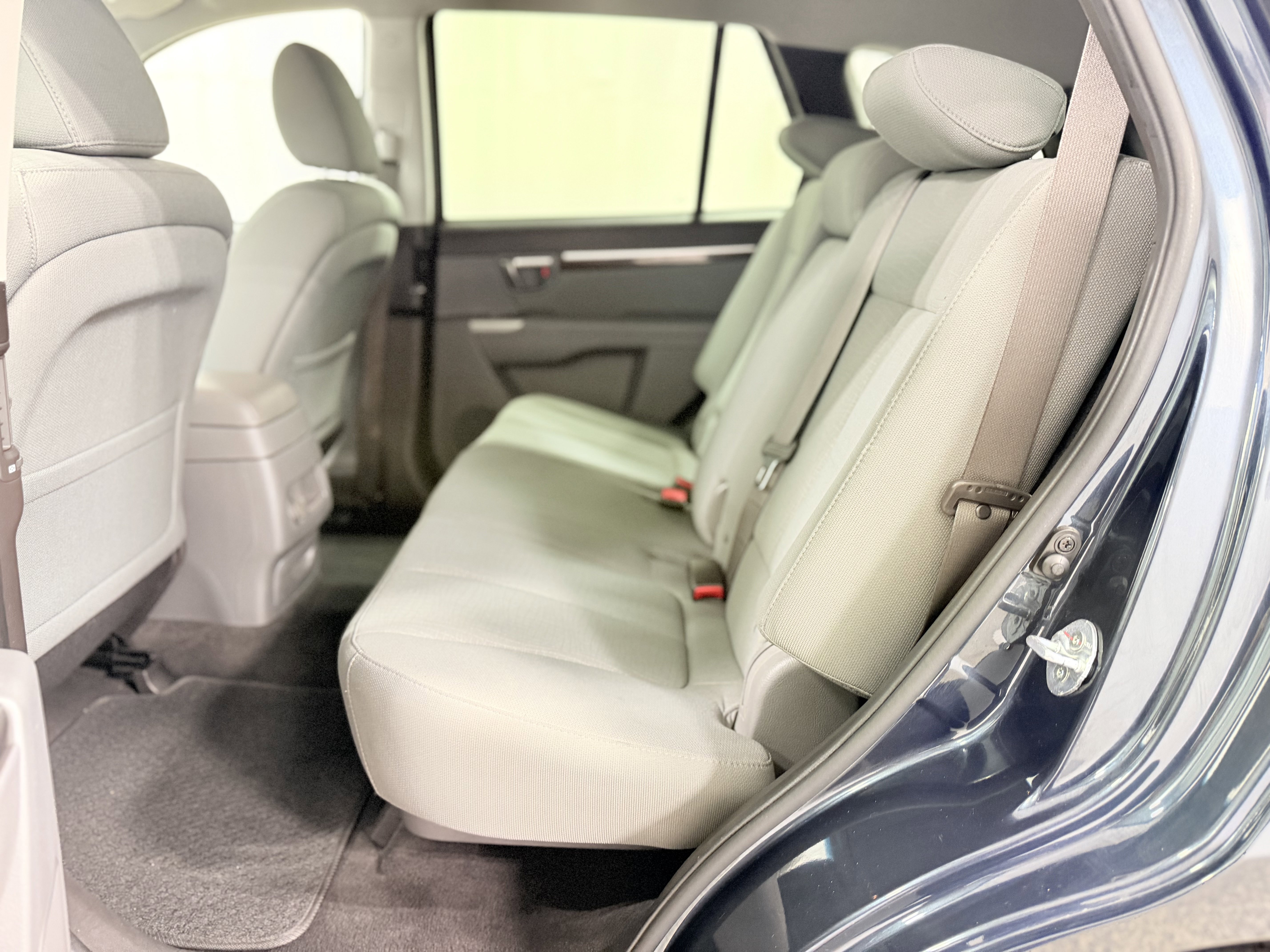 Used 2012 Hyundai Santa Fe GLS image 22