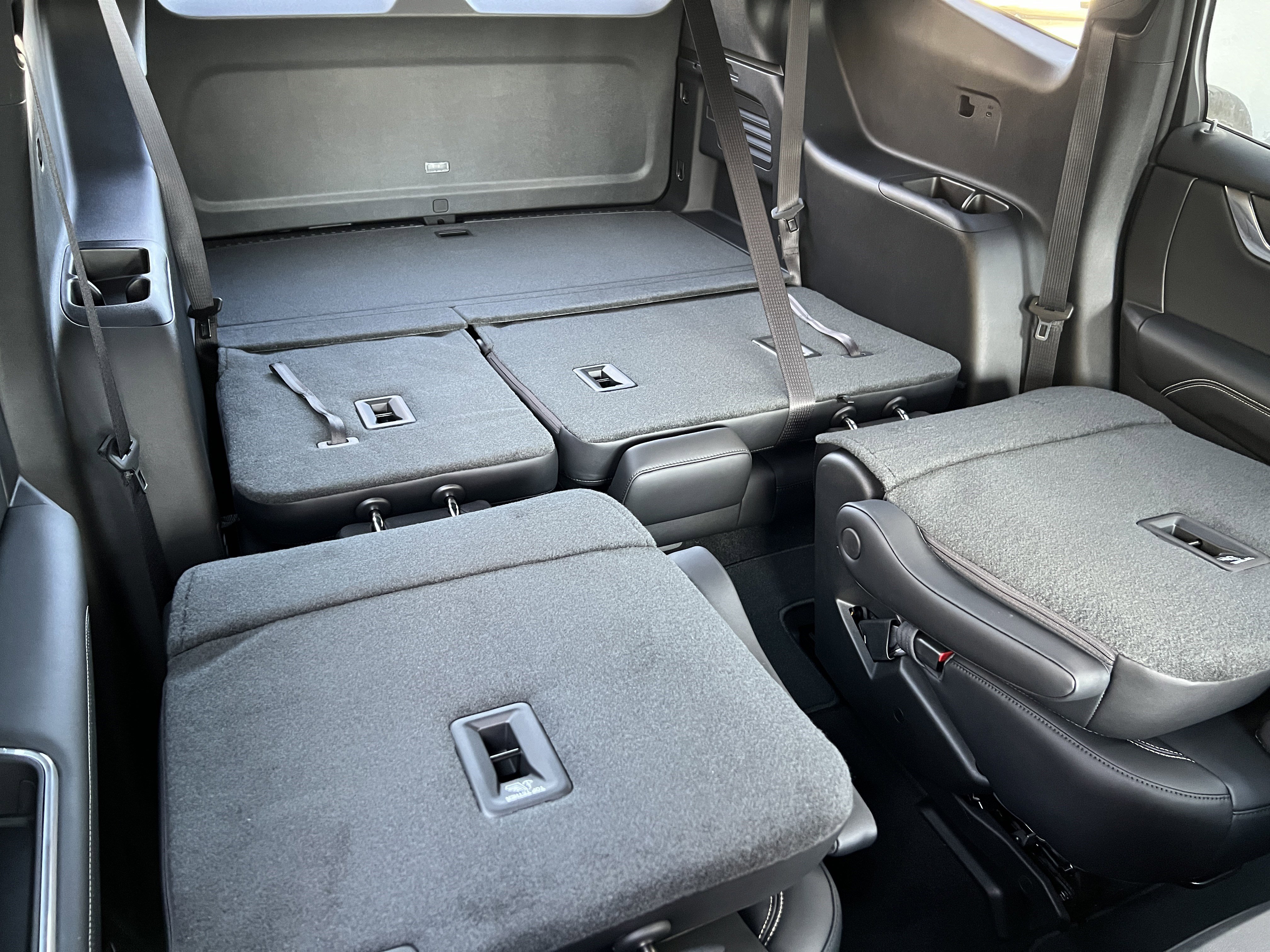 New 2026 GMC Acadia Elevation image 24