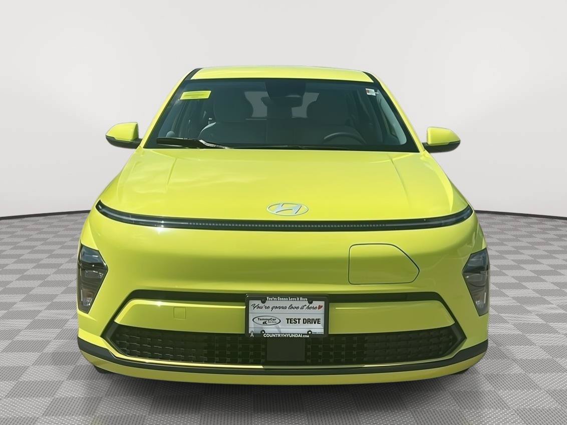 Certified 2024 Hyundai Kona SE FWD image 2