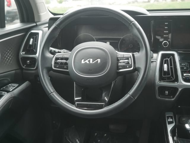 Used 2022 Kia Sorento SX AWD/4WD image 49