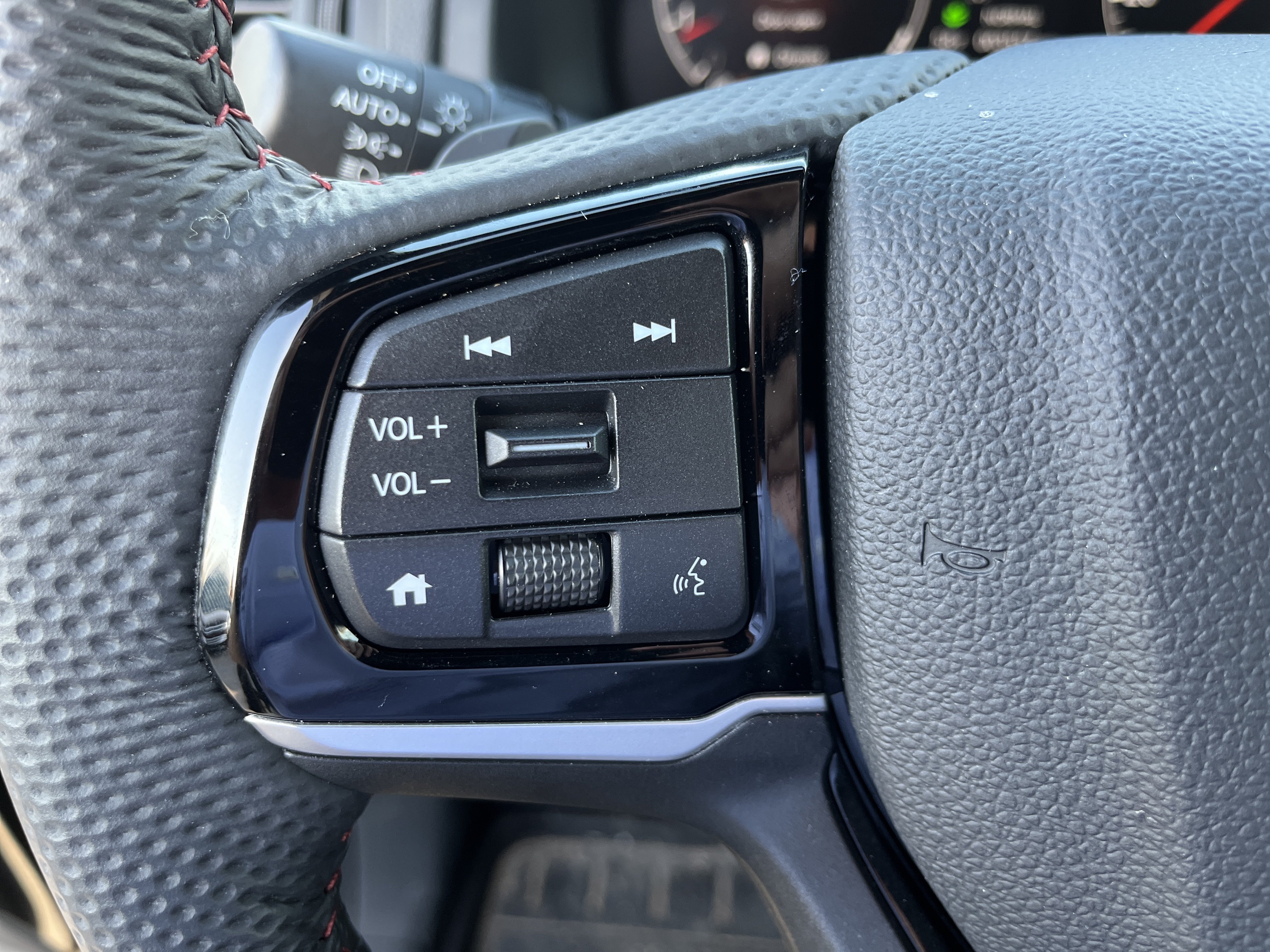 Used 2026 Honda Ridgeline Black Edition image 24