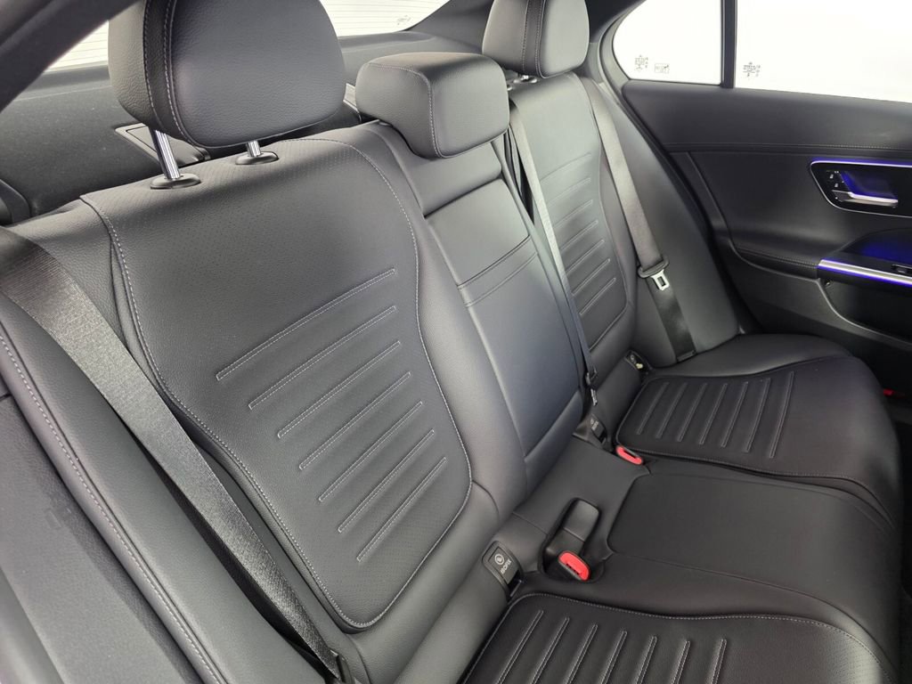Certified 2023 Mercedes-Benz C 300 Sedan image 27