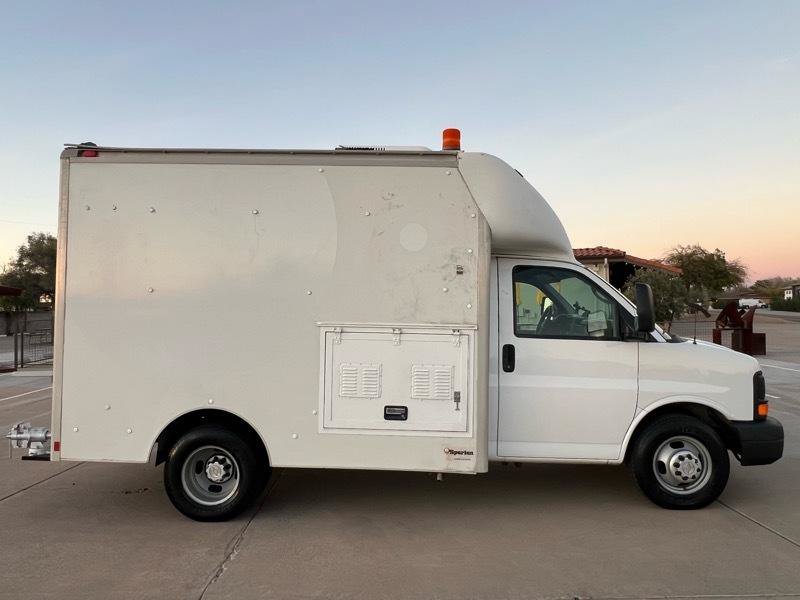Used 2007 Chevrolet Express 3500 image 5