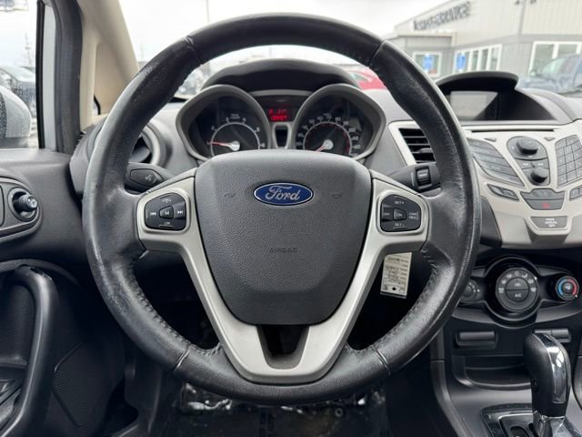 Used 2012 Ford Fiesta SEL image 27