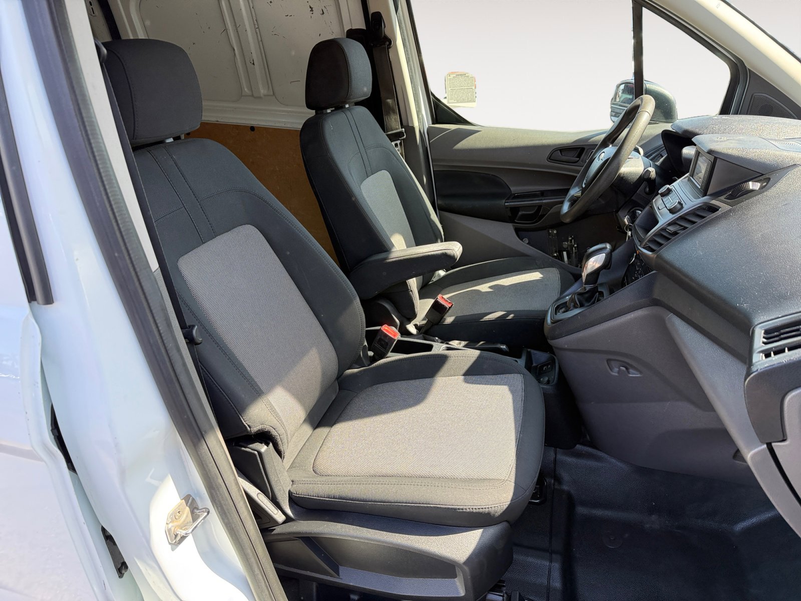 Used 2022 Ford Transit Connect XL FWD image 19