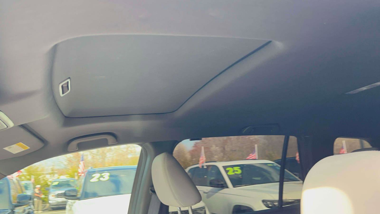 Used 2023 Honda Passport EX-L image 25