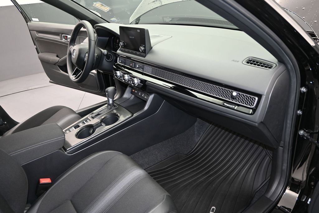Used 2026 Honda Civic Sport image 25