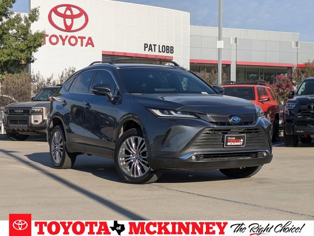 Used 2023 Toyota Venza XLE