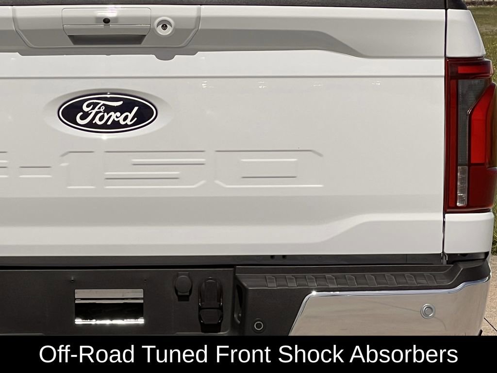 Used 2025 Ford F150 Lariat w/ Equipment Group 501A Mid image 5