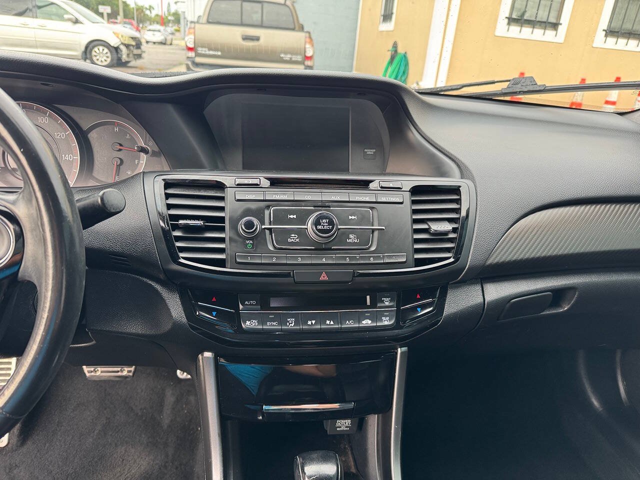 Used 2017 Honda Accord Sport Special Edition image 13