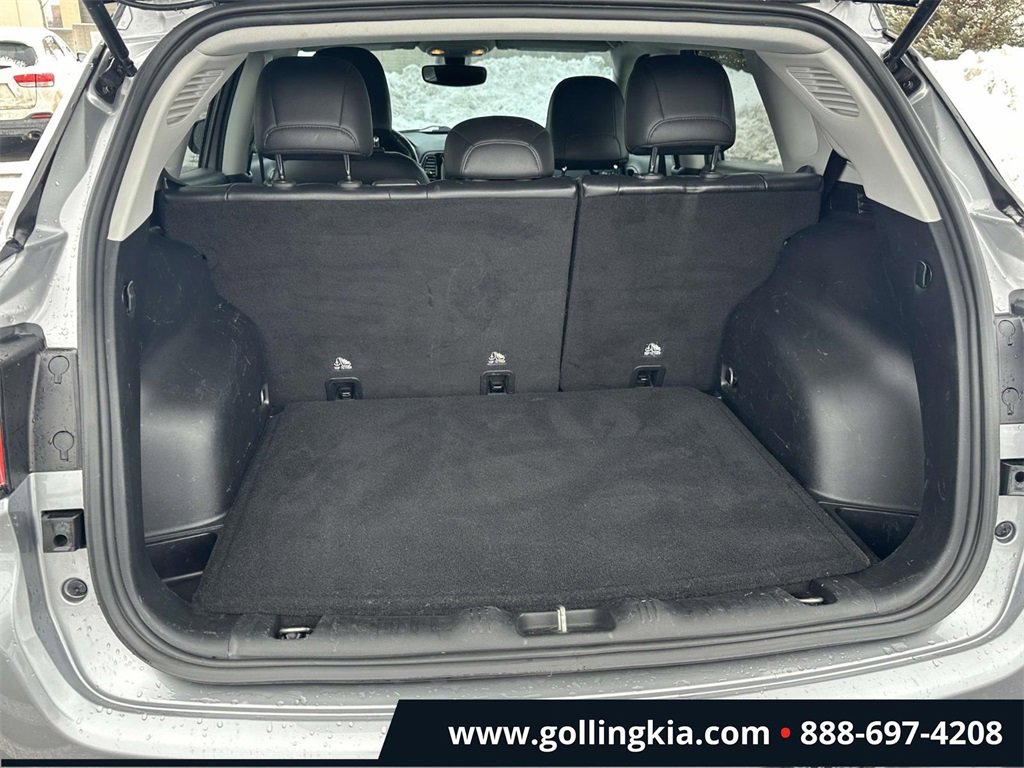 Used 2019 Jeep Compass Limited image 10