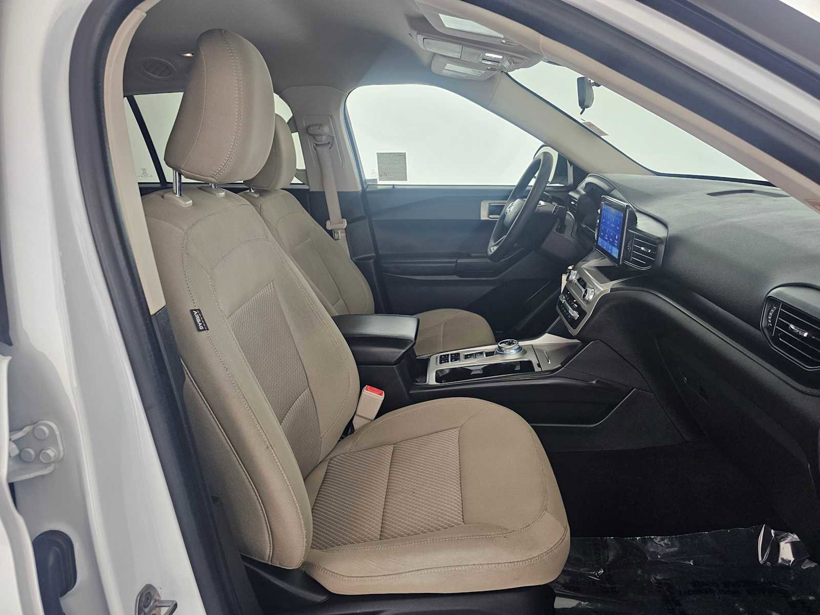 Used 2022 Ford Explorer 2WD image 10