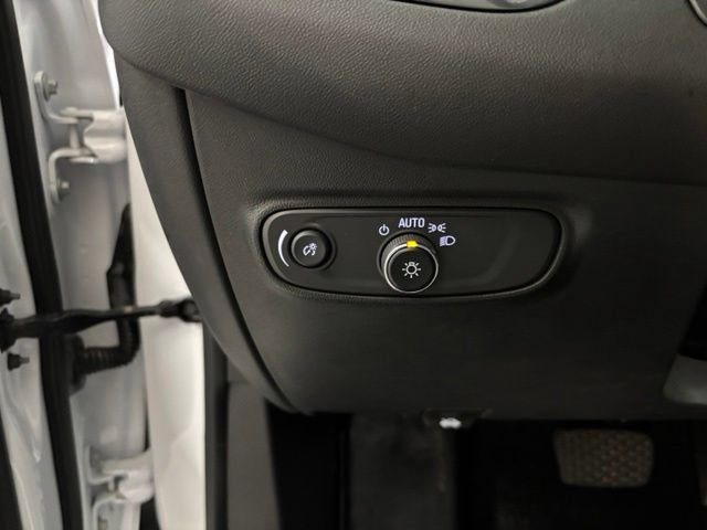 Used 2023 Chevrolet Equinox LT w/ Driver Convenience Package AWD/4WD image 26
