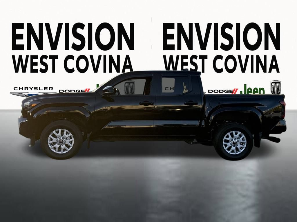 Used 2025 Toyota Tacoma SR5 image 6