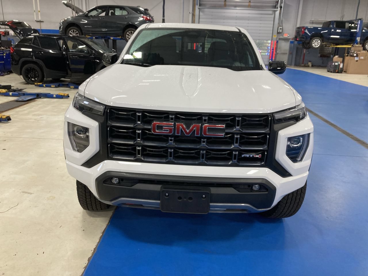 Used 2024 GMC Canyon AT4 w/ AT4 Premium Package AWD/4WD video 2