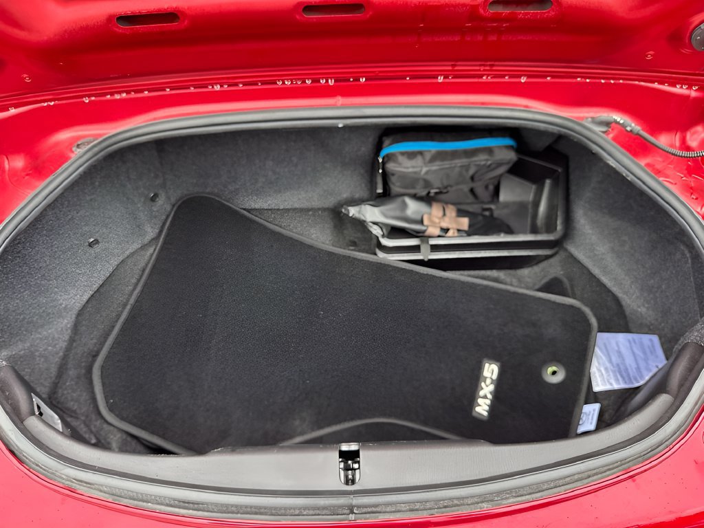 Used 2026 MAZDA MX-5 Miata RF Grand Touring RWD image 26