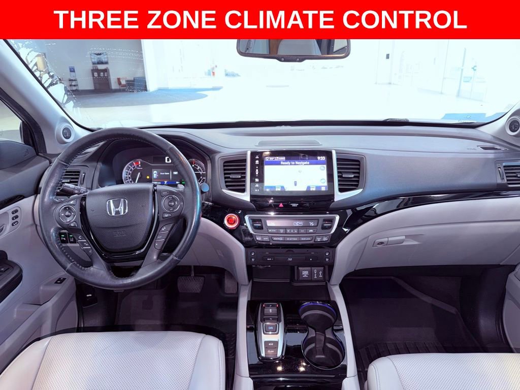 Used 2017 Honda Pilot Elite image 12