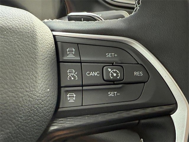 New 2025 Jeep Grand Cherokee L Altitude image 26