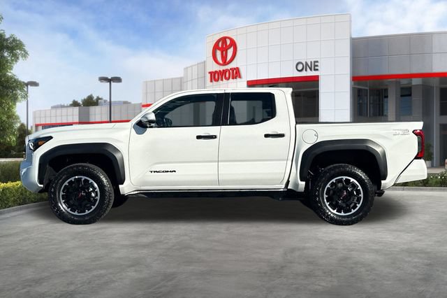 Certified 2026 Toyota Tacoma TRD Off-Road w/ TRD Off Road Premium Package AWD/4WD image 8