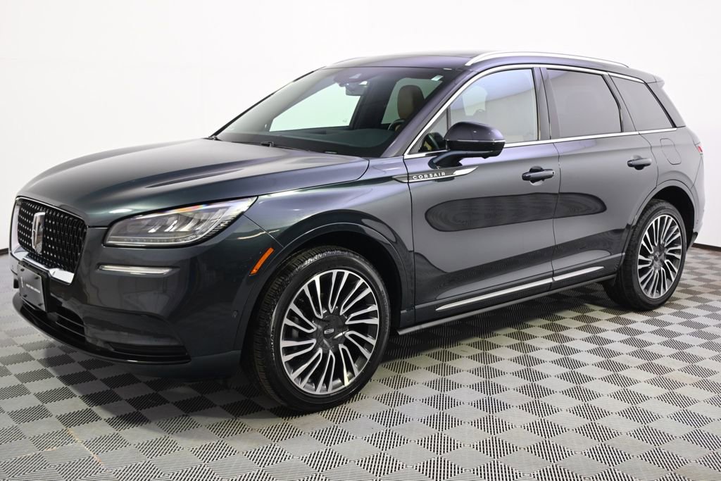 Certified 2022 Lincoln Corsair Reserve w/ Equipment Group 201A image 2