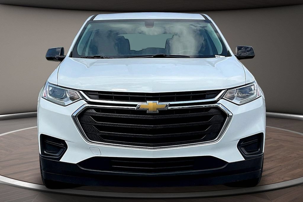 Used 2020 Chevrolet Traverse LS FWD image 2