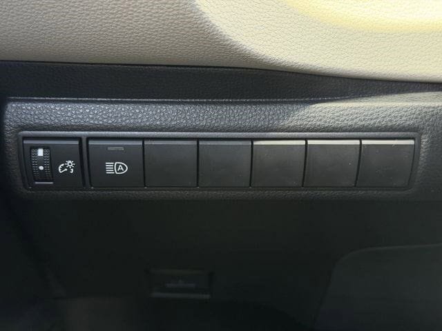 New 2026 Toyota Corolla LE FWD image 21