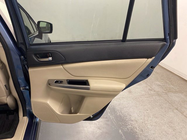 Used 2015 Subaru Crosstrek 2.0i Premium AWD/4WD image 25