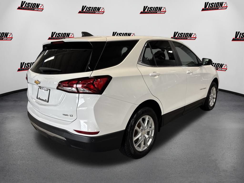 Used 2024 Chevrolet Equinox LT w/ LPO, Floor Liner Package AWD/4WD image 5