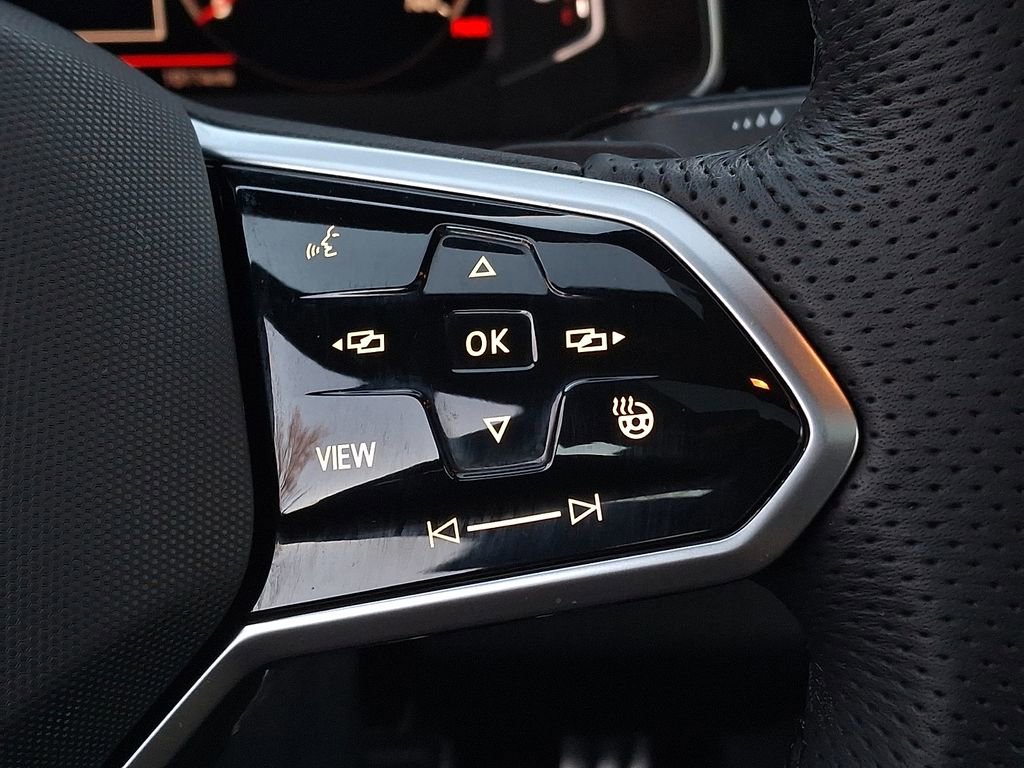 Used 2025 Volkswagen Jetta GLI Autobahn image 21