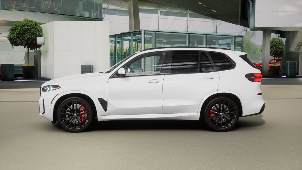 Used 2026 BMW X5 M60i image 31