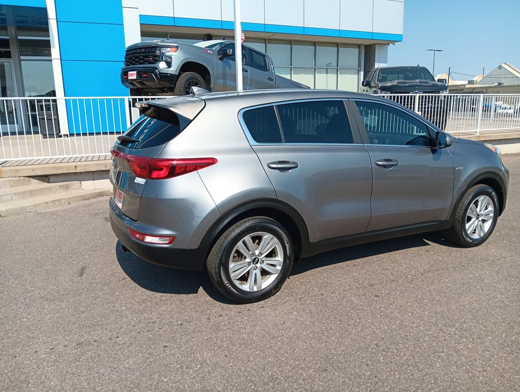 Used 2017 Kia Sportage LX AWD/4WD image 5