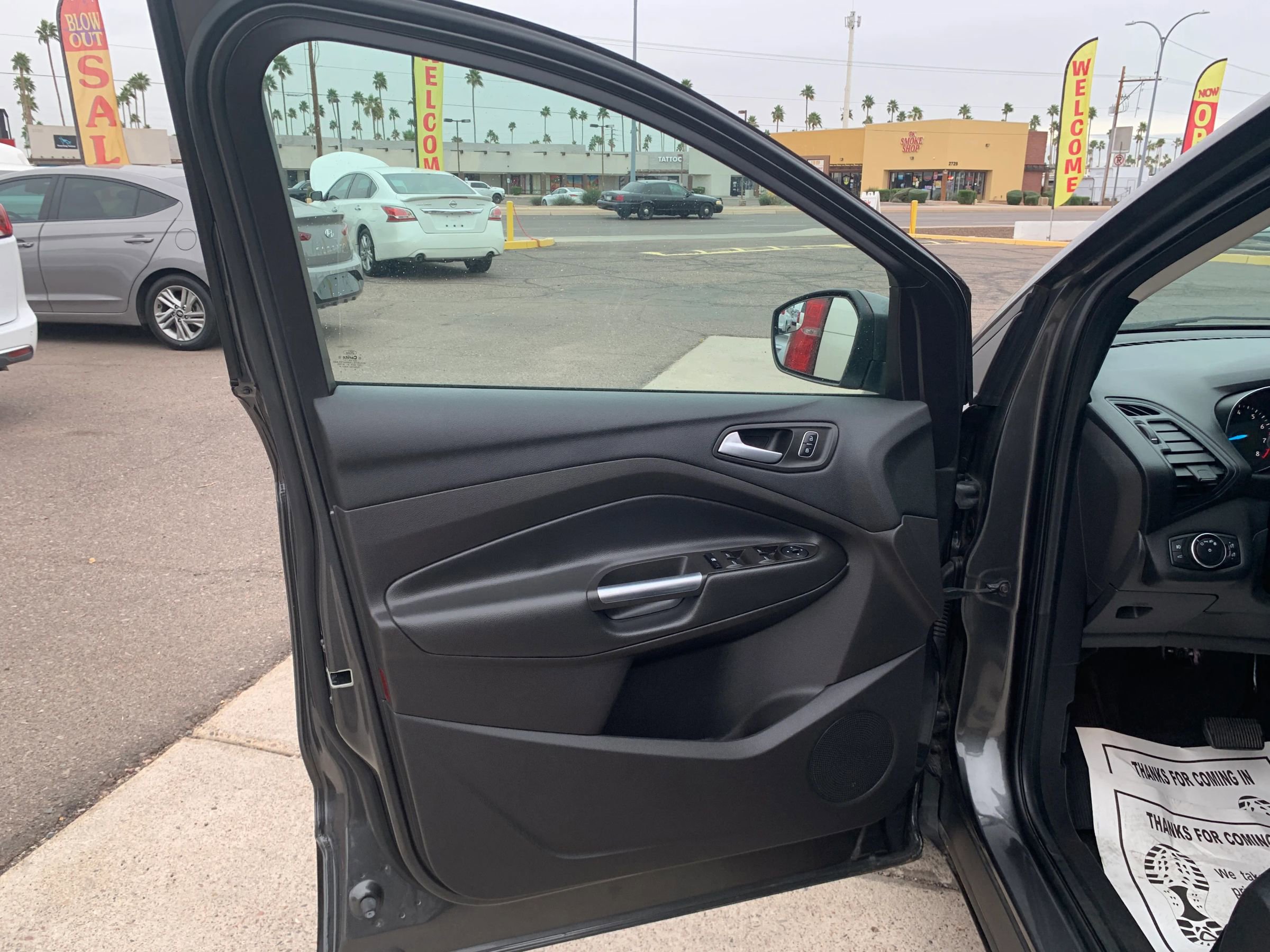 Used 2018 Ford Escape SE w/ SE Sync 3 Package image 9